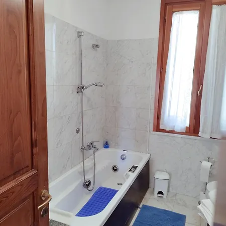 Casa Reali, Relax A Due Passi Dal Mare